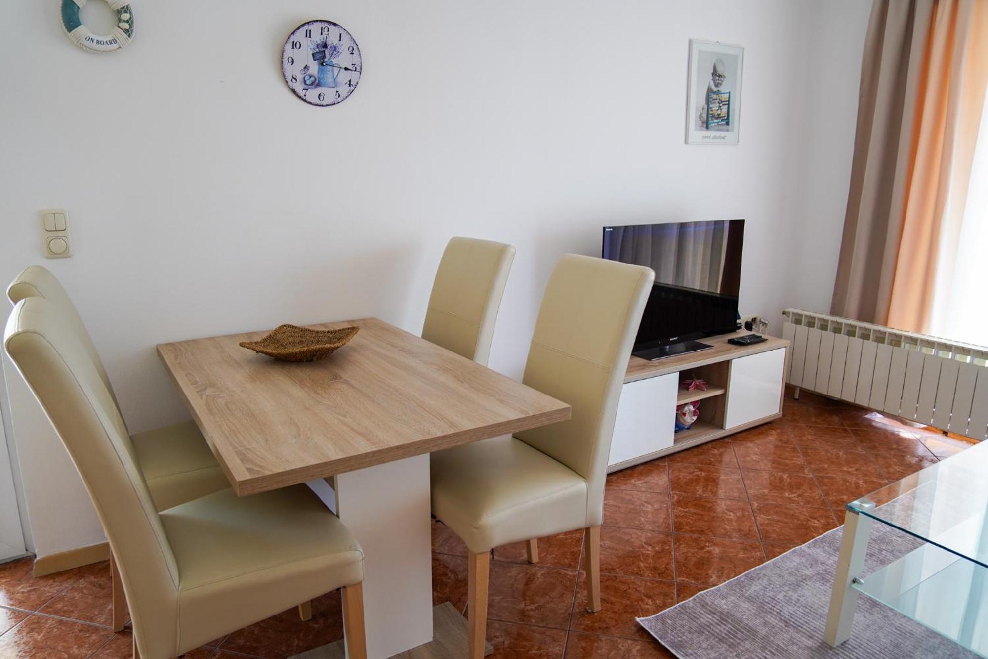 Apartman Lana Lejlighed Omišalj Eksteriør billede